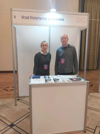Powiększ obraz: Stoisko Urzędu na targach pracy